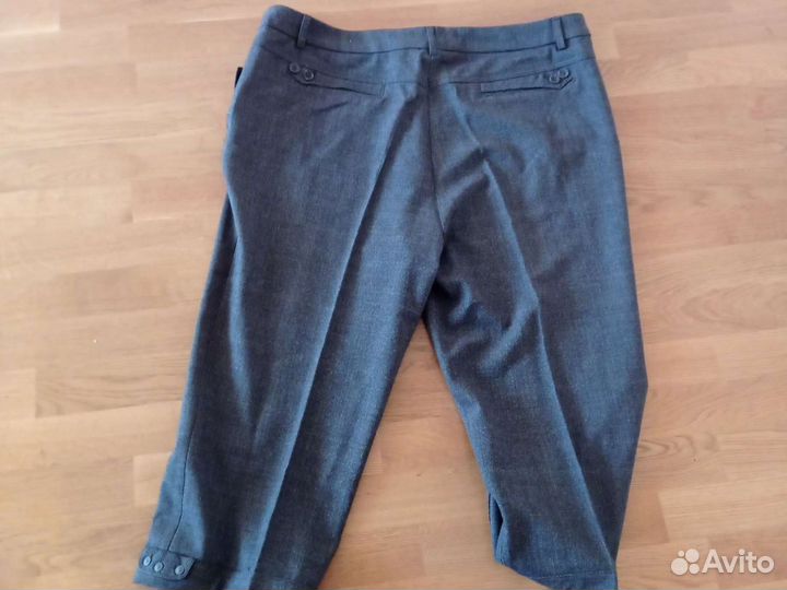 Бриджи женские новые р. 54