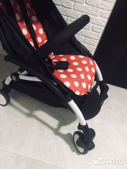 Прогулочная коляска yoya