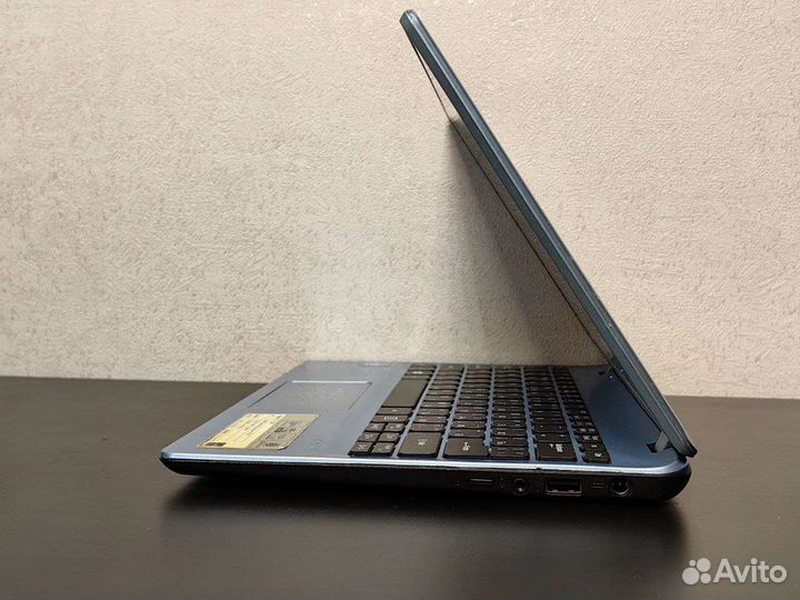 Сенсорный малыш Acer V5, Intel, 4Гб, 11.6