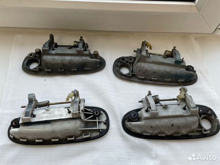 Ручка двери задняя правая Toyota Corolla AE-100