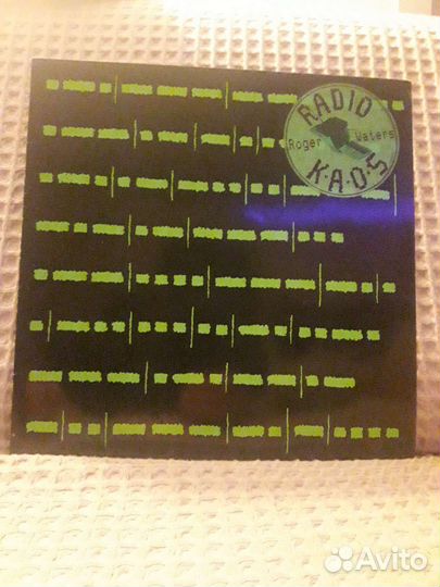 R.waters,D.gilmour,R.wright 6 L.P