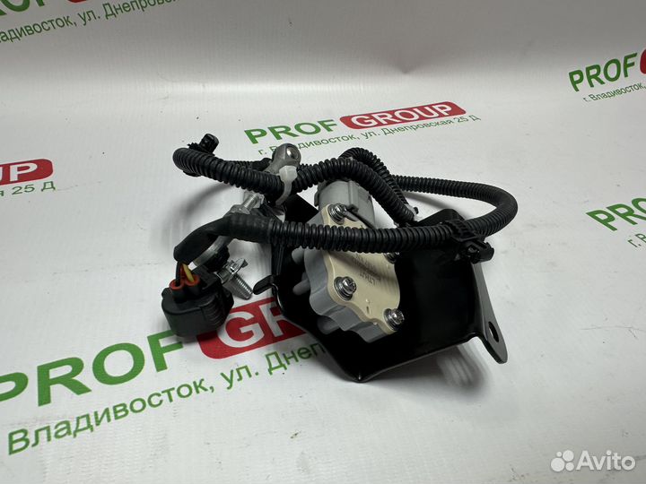 Датчик дорожного просвета передний левый TLC100/LX