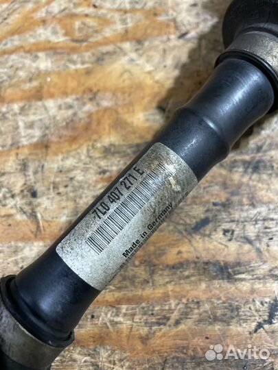 Привод передний правый Volkswagen Touareg 7LA BAR