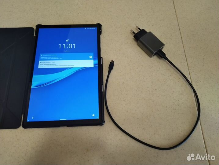 Планшет Lenovo Tab M10 Plus TB-X606X