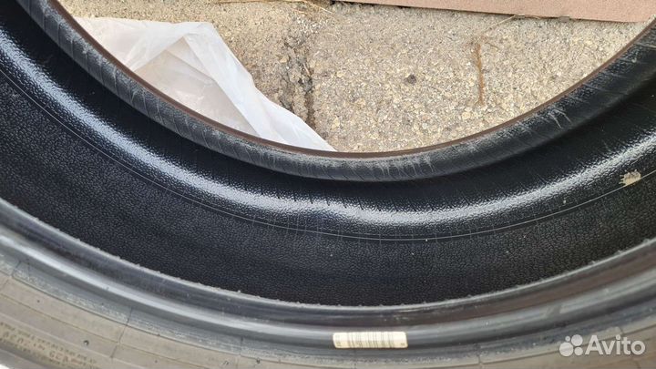 Pirelli P Zero Luxury Saloon 245/50 R19 W