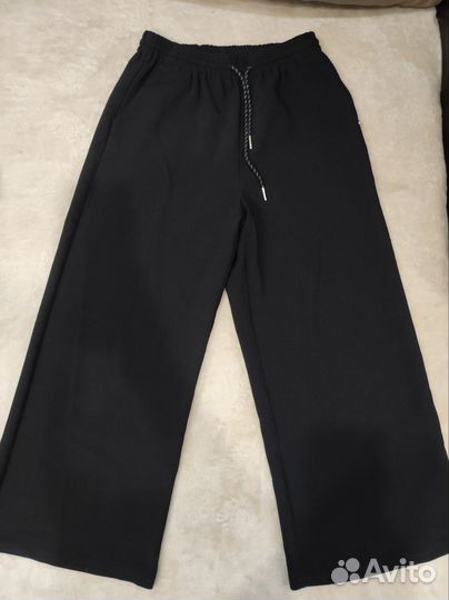 Школьные вещи для девочки-подростка