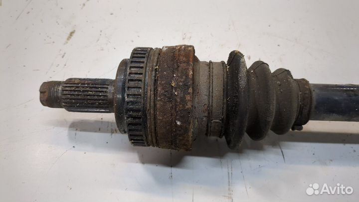 Полуось BMW 3 E46, 2000