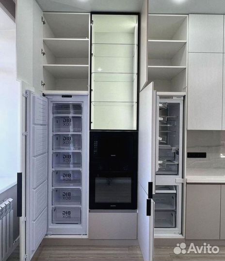 Новые кухни на заказ Barcinonensis