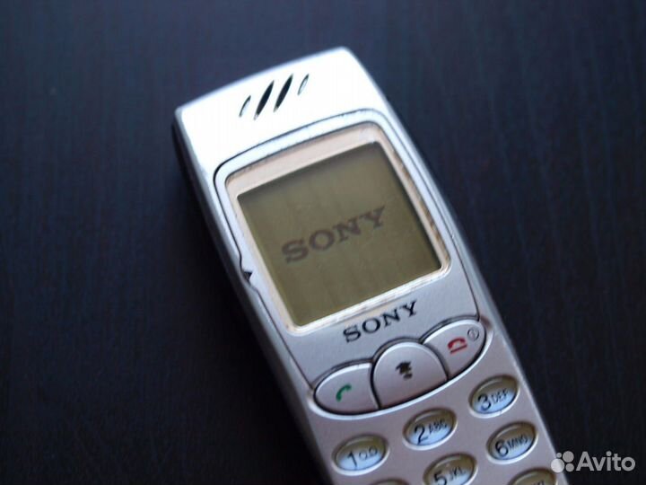 Sony CMD-J7