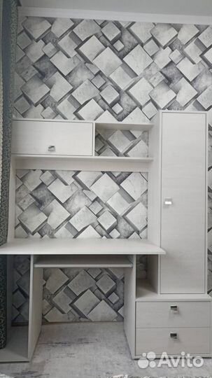 Компьютерный стол новый