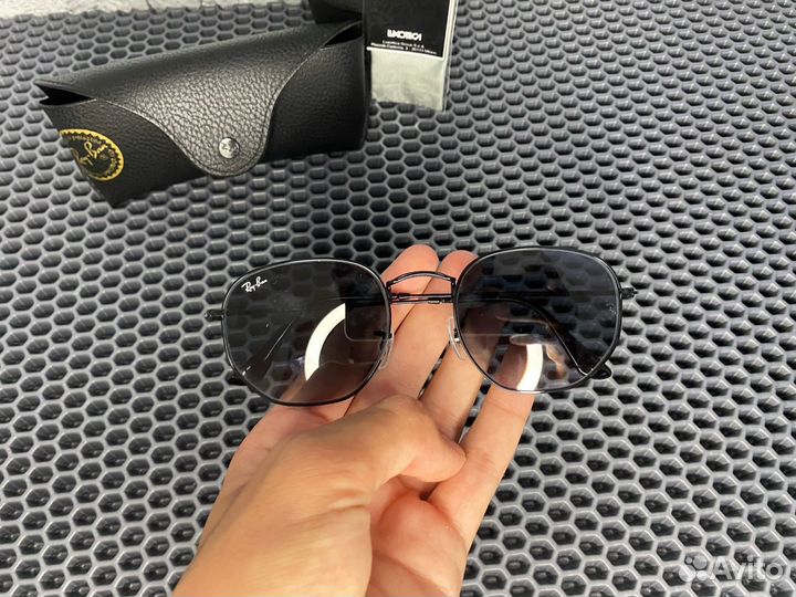 Очки солнцезащитные Ray-Ban