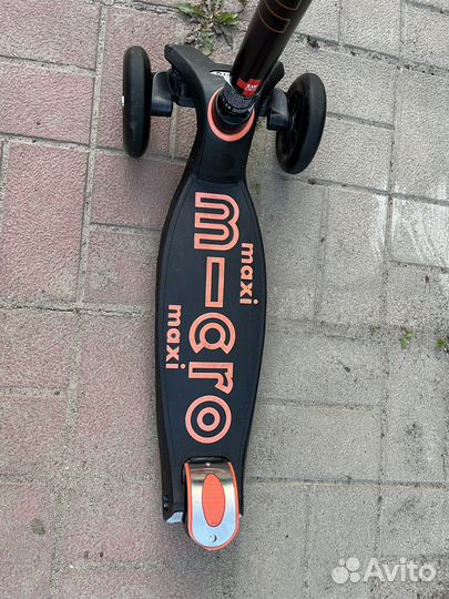 Детский самокат Maxi Micro Deluxe (Швейцария)