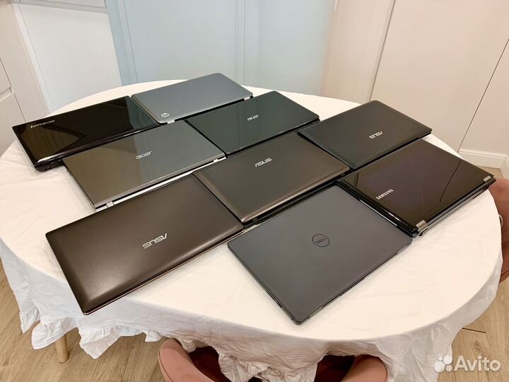 Девять ноутбуков Core i5, i7 в связи с закрытием