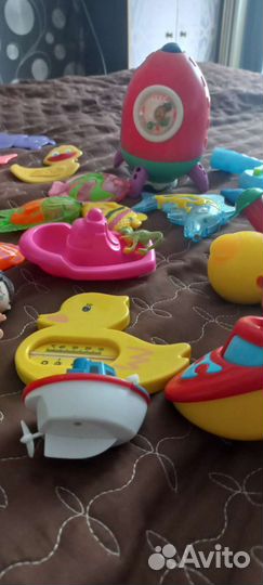 Игрушки пакетом для игр в воде