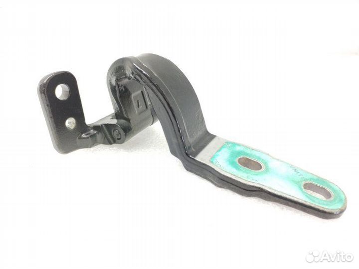 Петля двери багажника задняя правая Mercedes-Benz