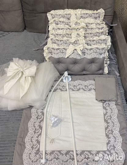 Комплект в кроватку с бортиками