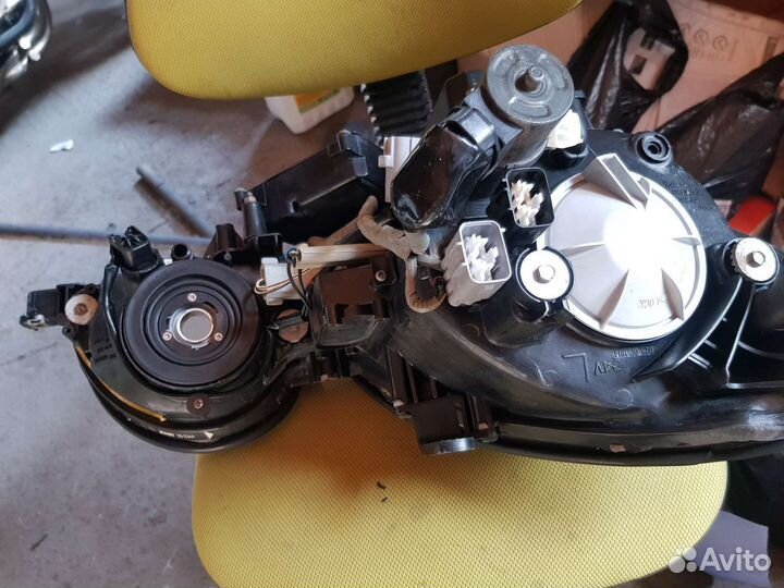 Фара lexus gs300