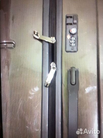 Чемодан на колесах бу большой