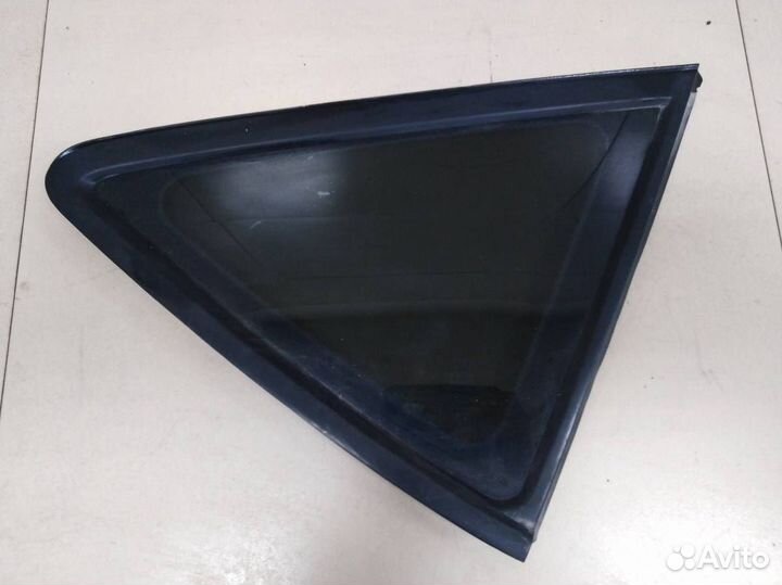 Стекло кузовное глухое правое Kia Ceed ED 2007-201