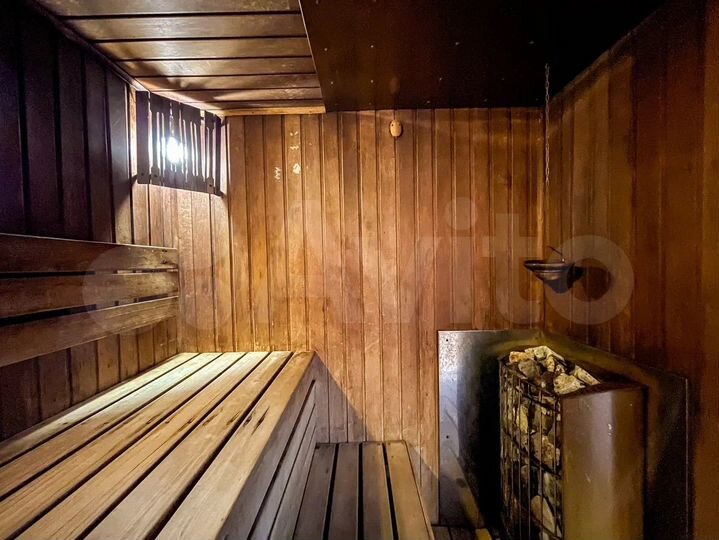 Гостиница, 700 м²