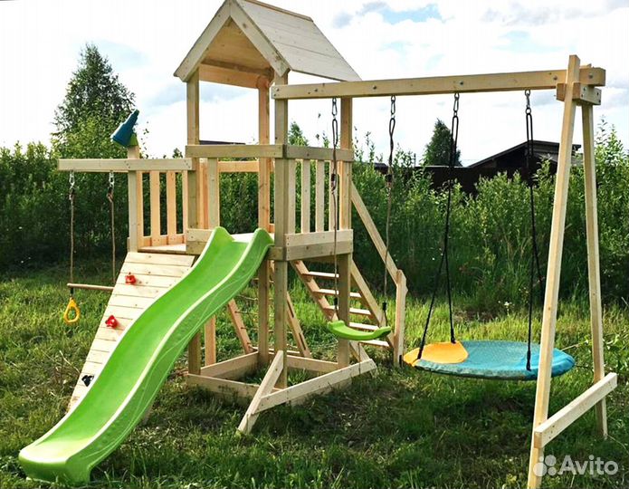 Детский игровой комплекс с горкой