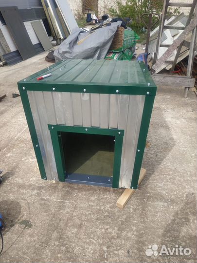 Теплая будка для собак