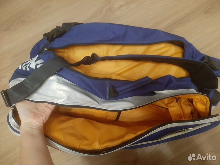 Сумка-рюкзак yonex для ракеток