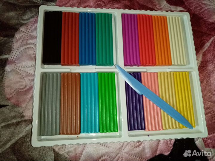 Пластилин новый