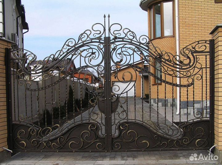 Кованые ворота
