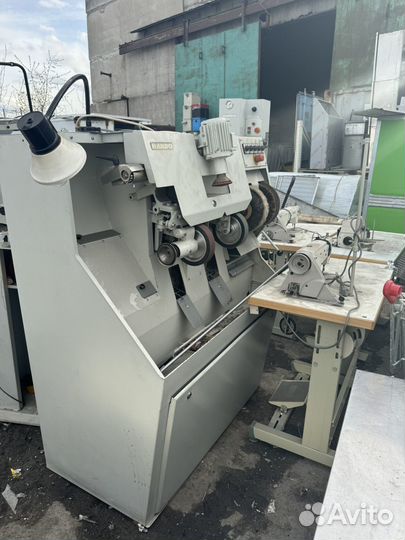 Швейная машина