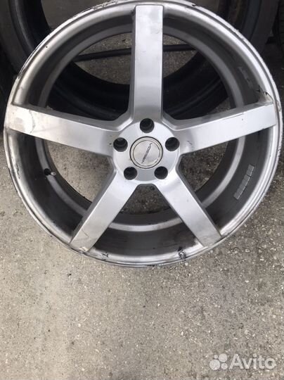 Продам колеса Vossen