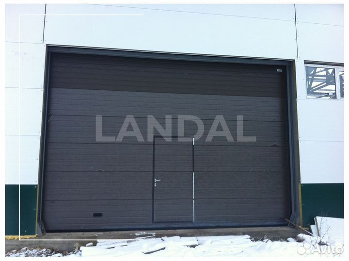 Секционные ворота