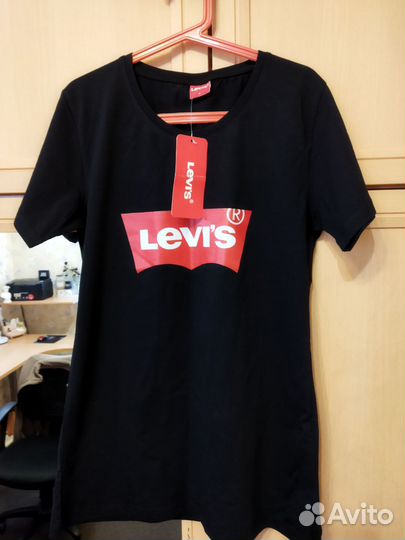 Футболка Levis