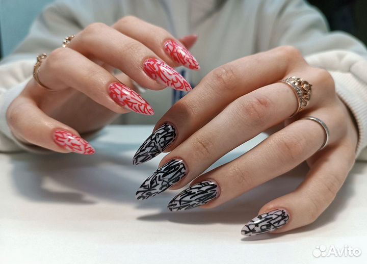 Мастер маникюра