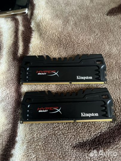Kingston hyperx beast ddr3-2400 4gb