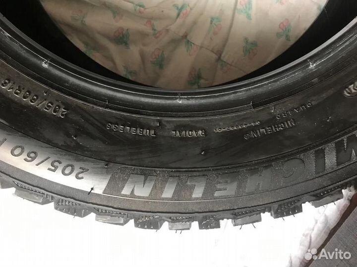 Michelin X-Ice North 4 205/60 R16 96T