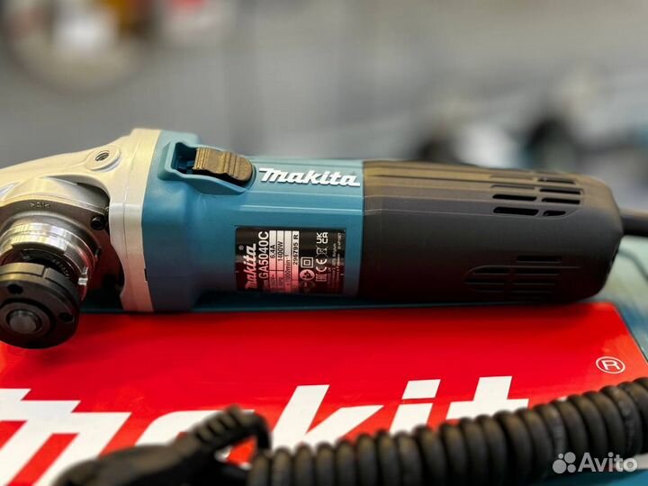 Болгарка ушм Makita GA5040C