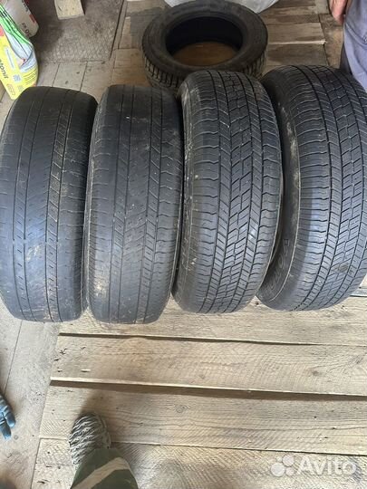 Michelin Defender 215/70 R16