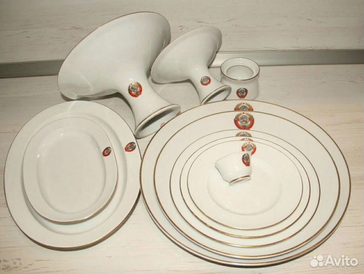 Кремлевский сервиз лфз 50-60гг, 31 предмета, герб