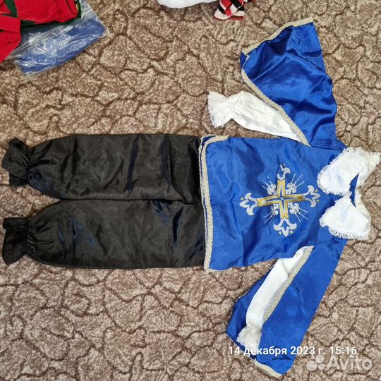 Новогодний костюм. Разные