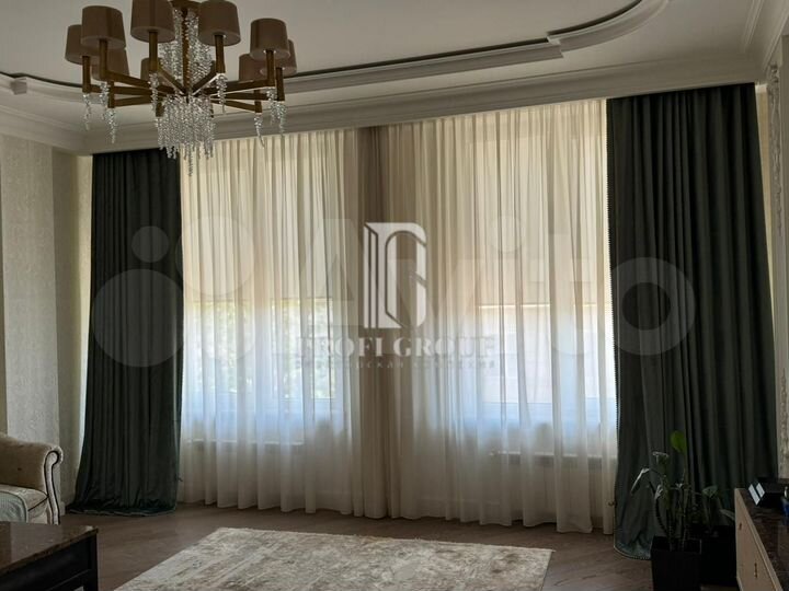 4-к. квартира, 160 м², 2/5 эт.