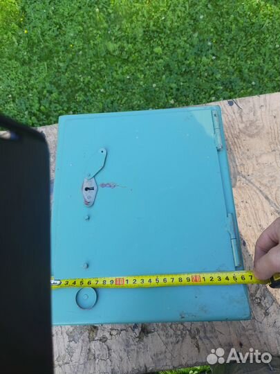 Автомобильный сейф