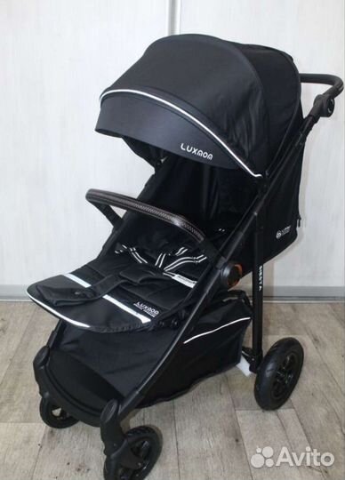 Прогулочная коляска новая