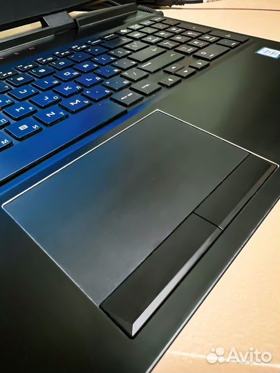 Ноутбук HP Omen 15-dc0018ur черный