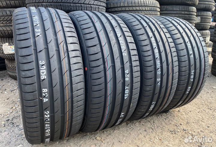 Marshal MU12 235/40 R18 95Y