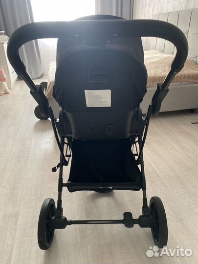 Прогулочная коляска luxmom