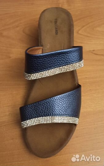 Шлепанцы женские 39 размер