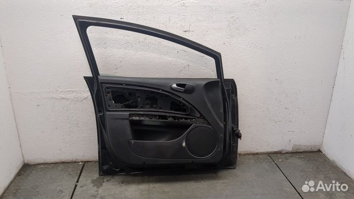 Дверь левая передняя Seat Leon 2, 2010