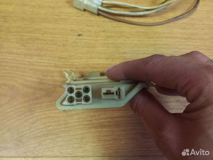 Резистор печки Пассат Б3 1.8