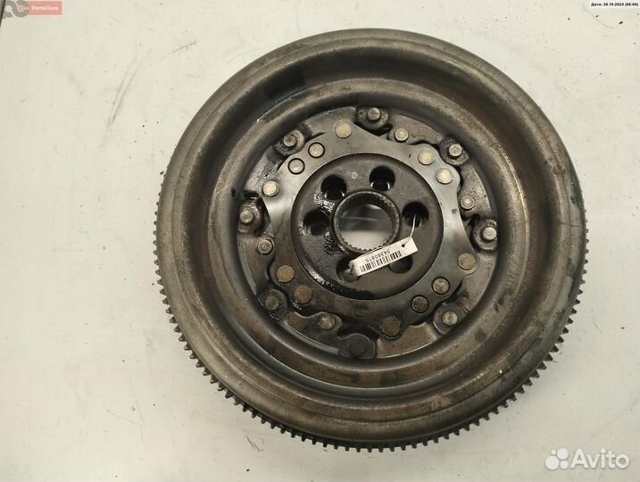 Маховик Skoda Octavia